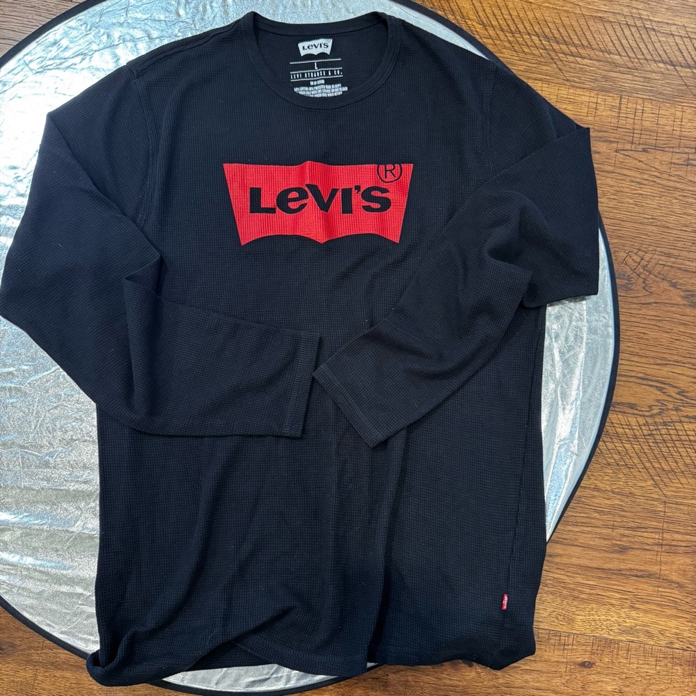 Levi's T-Shirt Men's Large Long Sleeve Black Logo Crewneck preowned